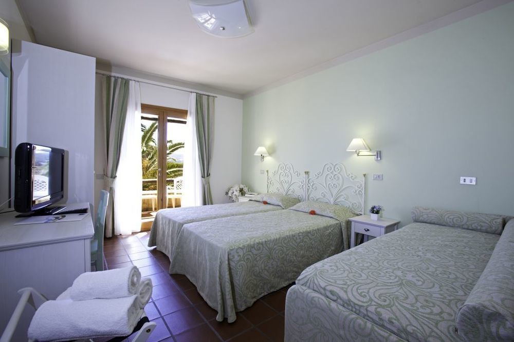 Blu Hotel Laconia Village Cannigione Dış mekan fotoğraf